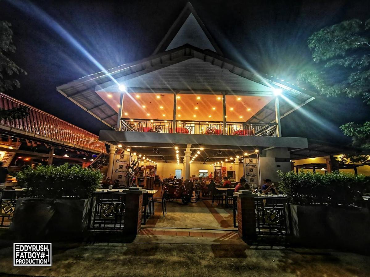 Pax6+2 Famous Klebang Homefeel Apartment